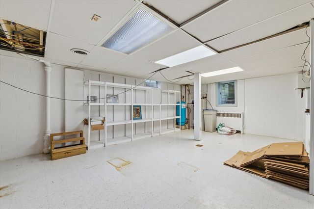 2687 Apple Way, Ann Arbor, MI 48104