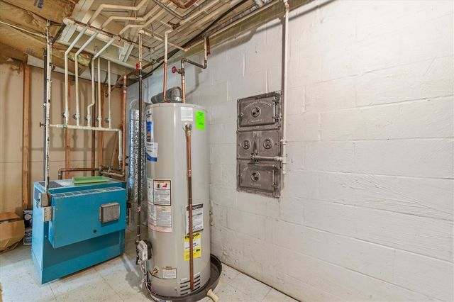 2687 Apple Way, Ann Arbor, MI 48104