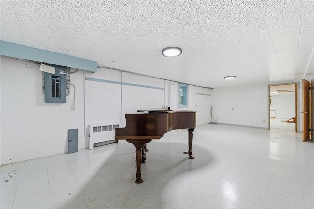 2687 Apple Way, Ann Arbor, MI 48104