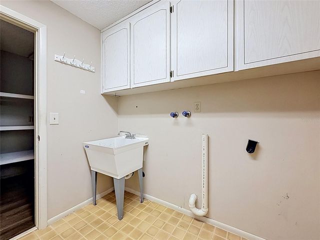 8178 ENGLISH ELM CIRCLE, Spring Hill, FL 34606