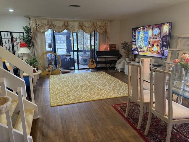 4587 Carambola Circle S 27218, Coconut Creek, FL 33066