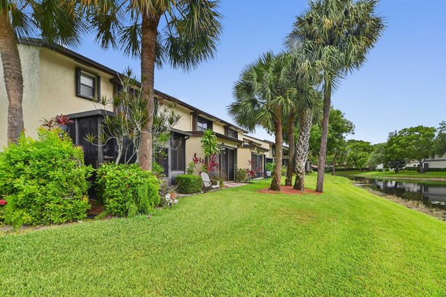 4587 Carambola Circle S 27218, Coconut Creek, FL 33066