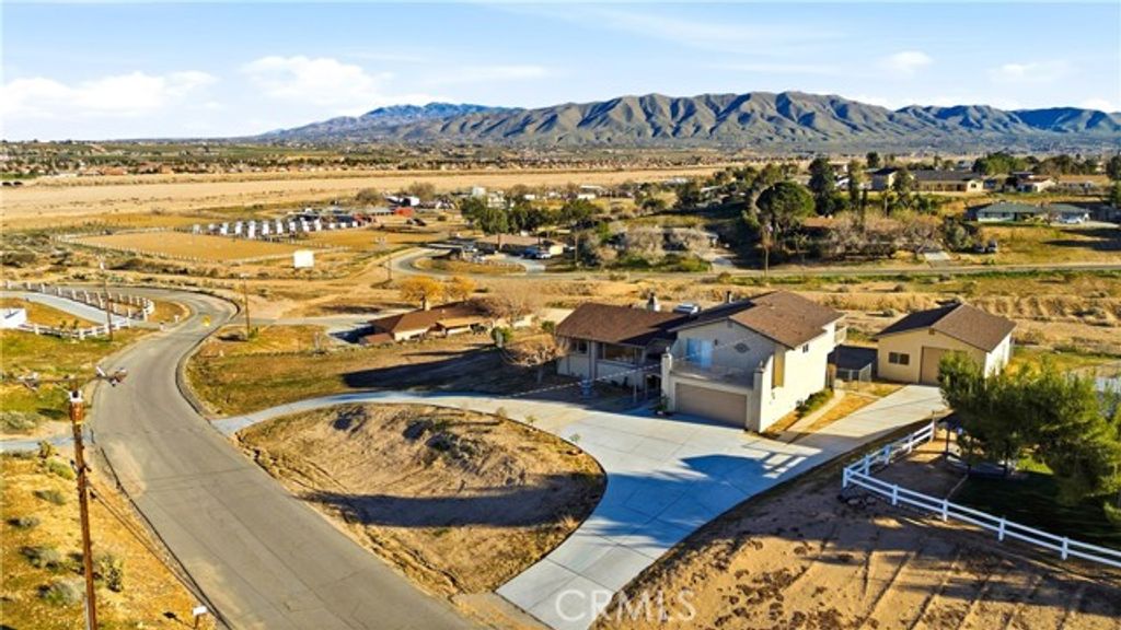 18785 Talisman, Hesperia, CA 92345