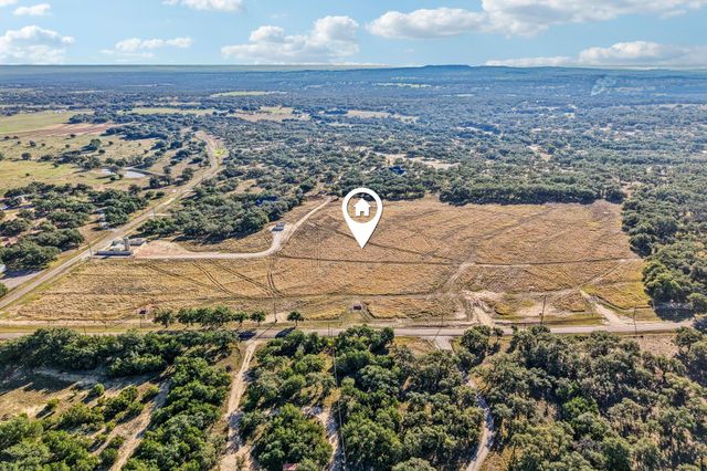 2124 Old Marble Falls RD, Round Mountain, TX 78663