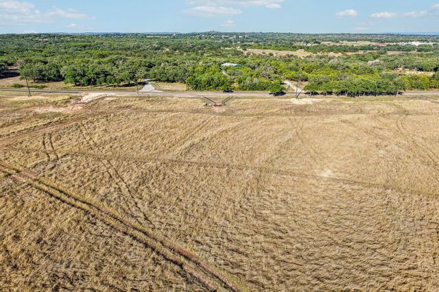 2124 Old Marble Falls RD, Round Mountain, TX 78663