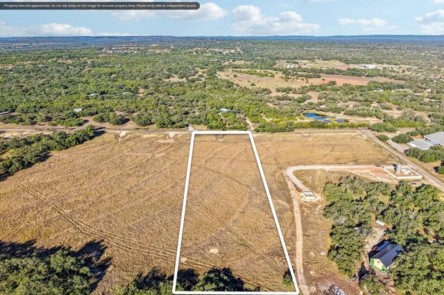 2124 Old Marble Falls RD, Round Mountain, TX 78663