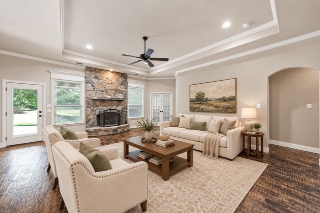 112 Meadow Arbor Drive, Weatherford, TX 76085