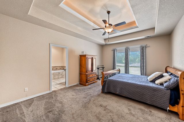 112 Meadow Arbor Drive, Weatherford, TX 76085
