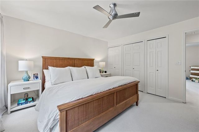 4 Queen Victoria NE Place, Atlanta, GA 30342