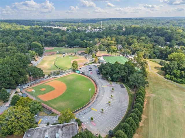 4 Queen Victoria NE Place, Atlanta, GA 30342