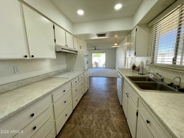 17889 N 99TH Drive, Sun City, AZ 85373