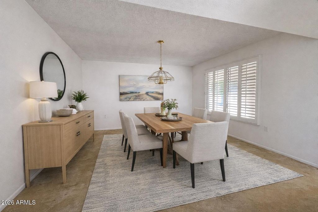 Image 5 of property listing at 17889 N 99TH Drive, Sun City, AZ 85373