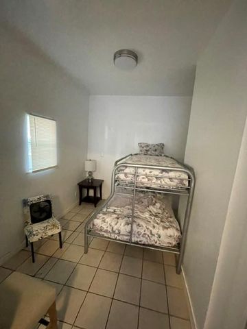 1500 E 2nd ST, Austin, TX 78702