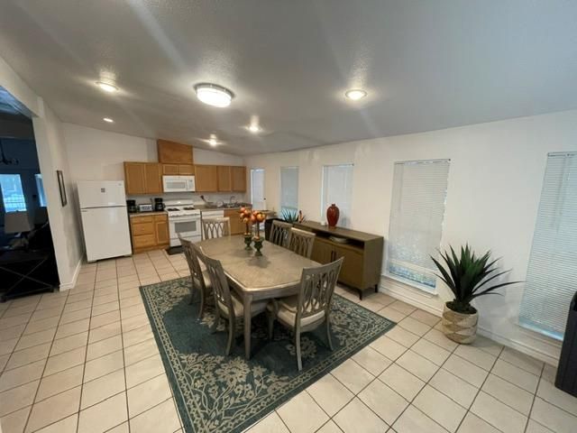 1500 E 2nd ST, Austin, TX 78702