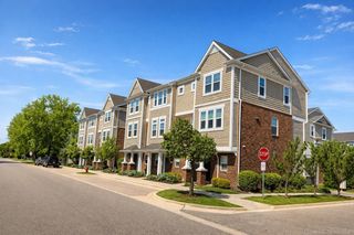 3084 Kilmer Drive, Troy, MI 48083