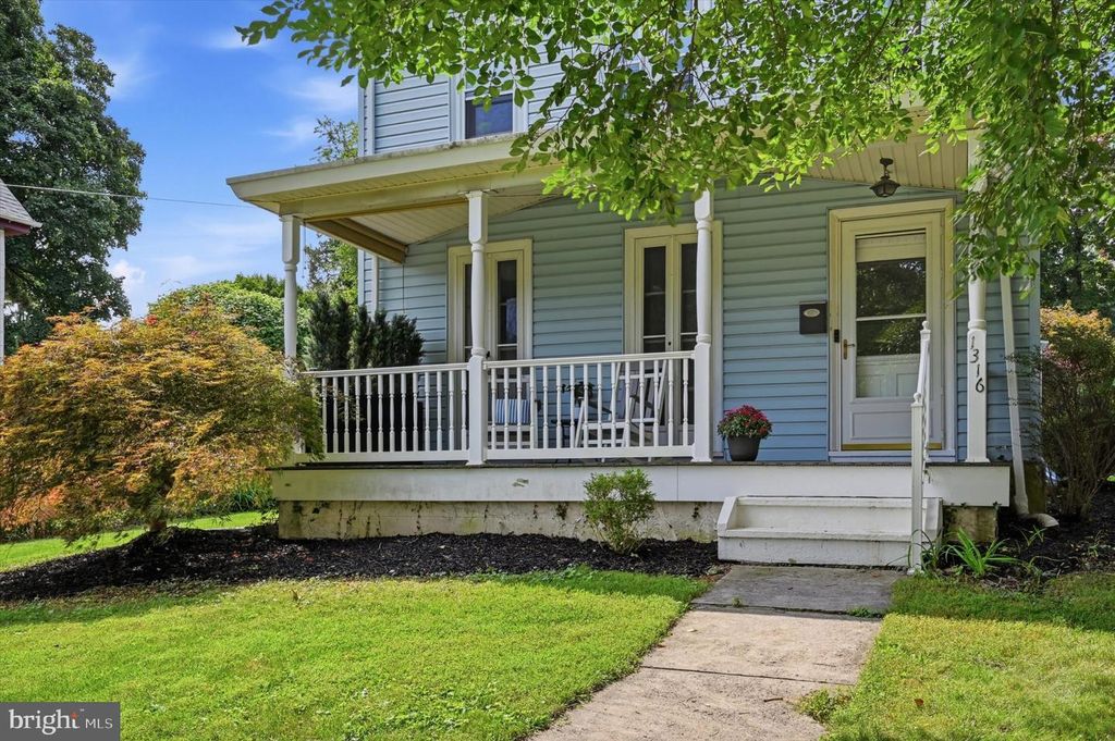 1316 ASHBOURNE RD, ELKINS PARK, PA 19027 — photo 2