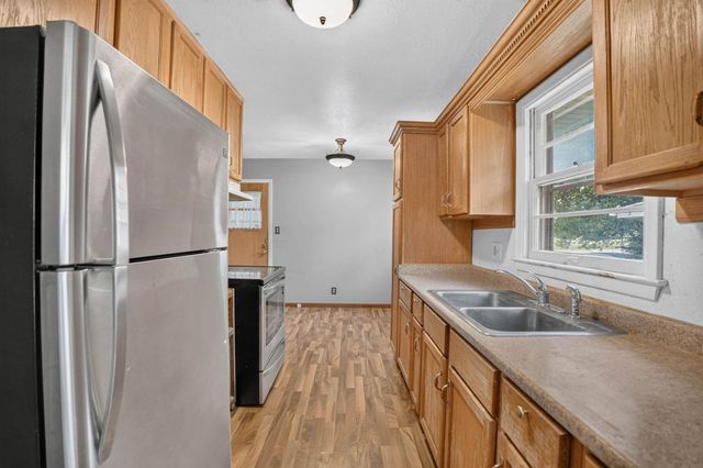 1205 Dorthy Drive, Waterloo, IA 50703