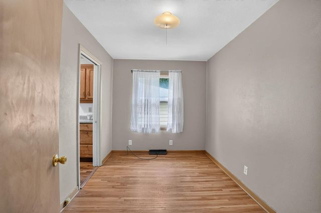 1205 Dorthy Drive, Waterloo, IA 50703
