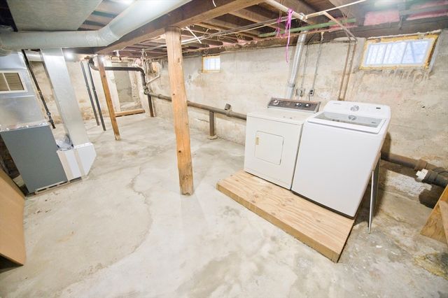 36 Turner St R, Quincy, MA 02169