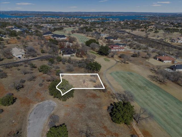 318 Red Wine, Horseshoe Bay, TX 78657