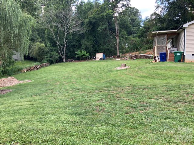 129 Concord Road, Asheville, NC 28803