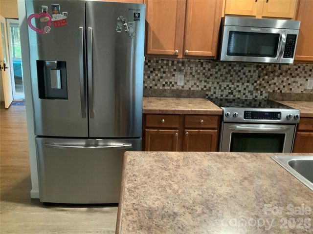 129 Concord Road, Asheville, NC 28803