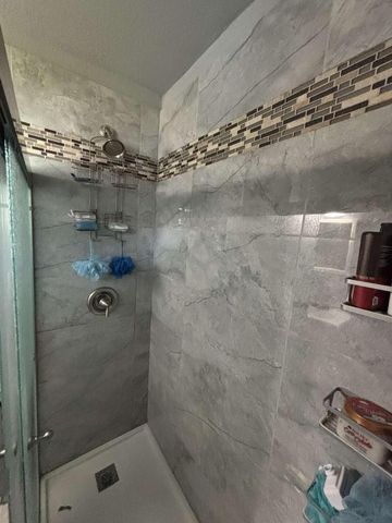 8210 W Winfield AVENUE, Milwaukee, WI 53218