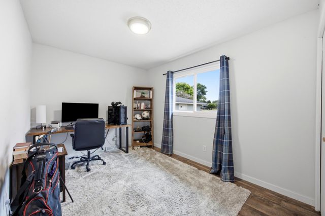 2328 Country Club Parkway, Moorhead, MN 56560