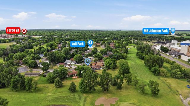 2328 Country Club Parkway, Moorhead, MN 56560