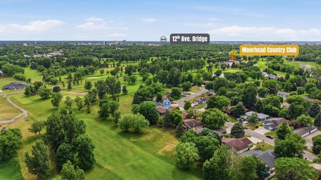 2328 Country Club Parkway, Moorhead, MN 56560