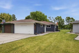 2328 Country Club Parkway, Moorhead, MN 56560