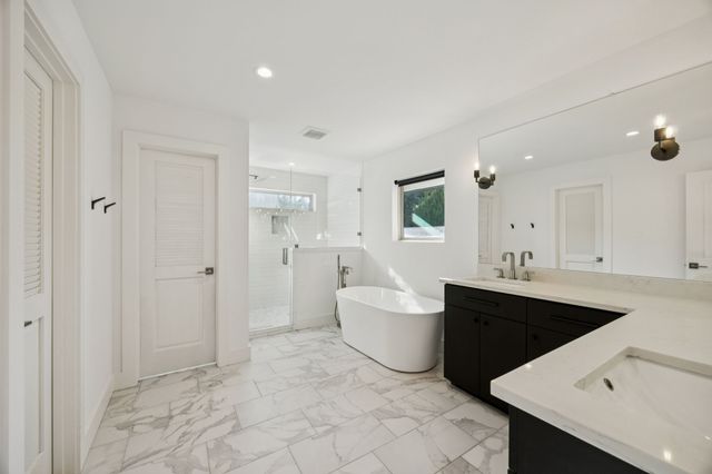 6214 Danbury Lane, Dallas, TX 75214