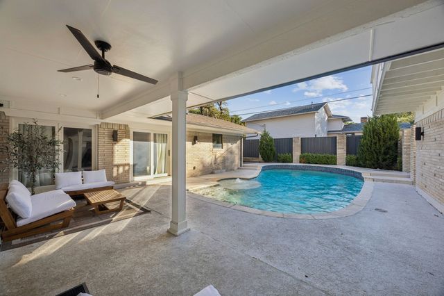 6214 Danbury Lane, Dallas, TX 75214