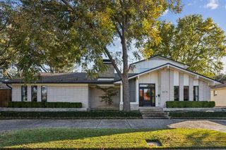 6214 Danbury Lane, Dallas, TX 75214