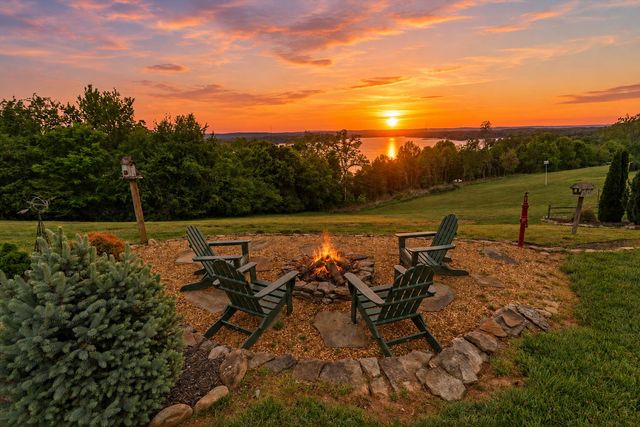 6201 Breezy Hollow Lane, Harrison, TN 37341