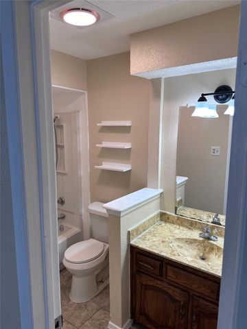 2005 Glencrest Lane, Garland, TX 75040