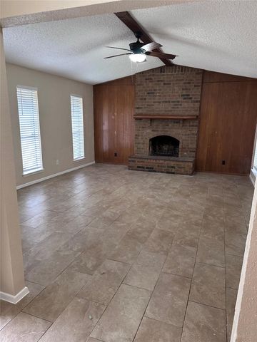 2005 Glencrest Lane, Garland, TX 75040