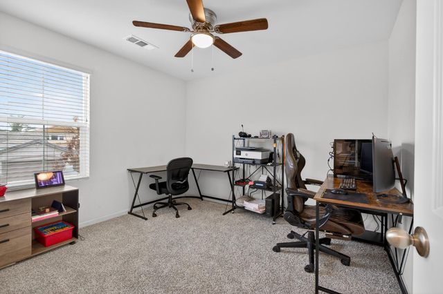 60 Vicenza Dr, Stockton, CA 95209