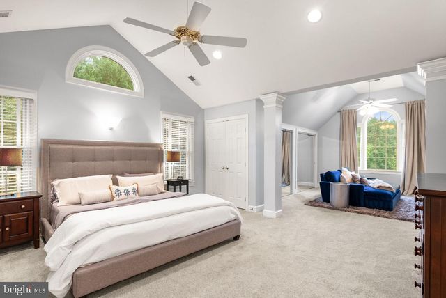 39716 GOLDEN SPRINGS CT, Hamilton, VA 20158
