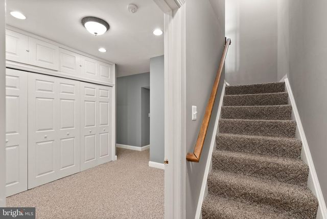 39716 GOLDEN SPRINGS CT, Hamilton, VA 20158