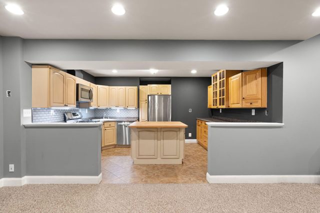 39716 GOLDEN SPRINGS CT, Hamilton, VA 20158