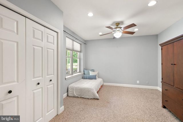 39716 GOLDEN SPRINGS CT, Hamilton, VA 20158