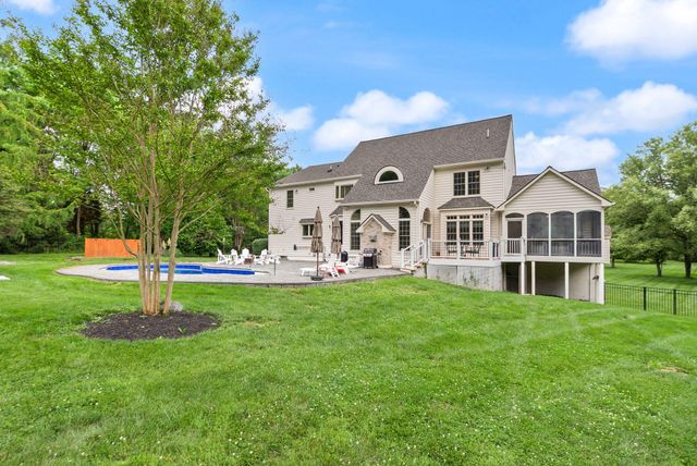 39716 GOLDEN SPRINGS CT, Hamilton, VA 20158