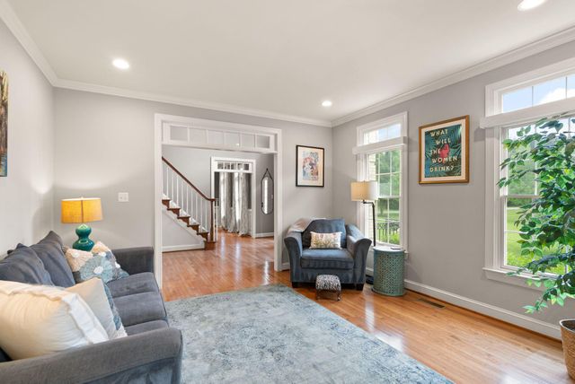 39716 GOLDEN SPRINGS CT, Hamilton, VA 20158