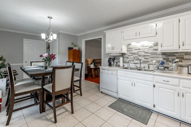 469 Daisy Lane, Chatsworth, GA 30705