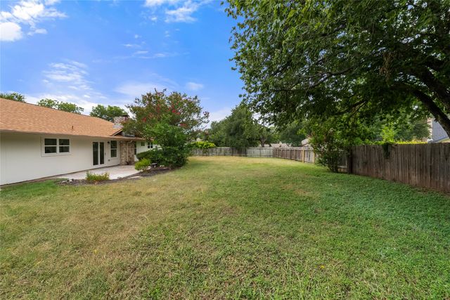 1403 Creekview DR, Round Rock, TX 78681