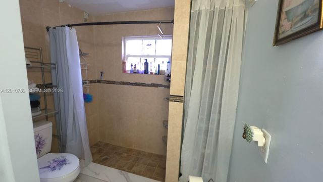 3162 NW 168th Ter, Miami Gardens, FL 33056