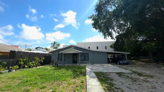 3162 NW 168th Ter, Miami Gardens, FL 33056