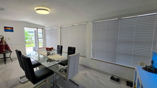 3162 NW 168th Ter, Miami Gardens, FL 33056