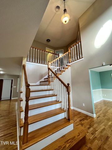 9269 Mountain Cove Road, Pound, VA 24279